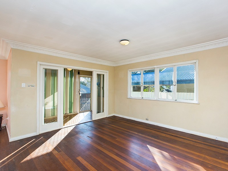 32 Garden Terrace, Newmarket QLD 4051