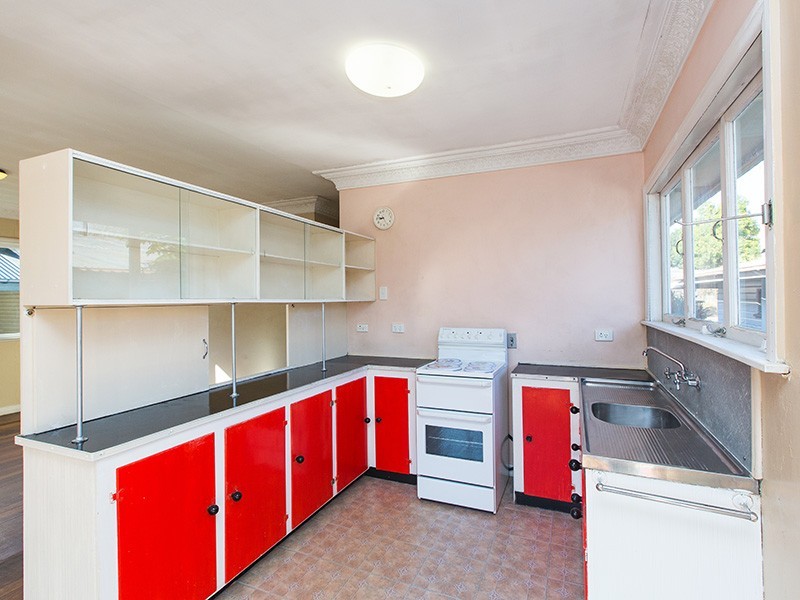 32 Garden Terrace, Newmarket QLD 4051