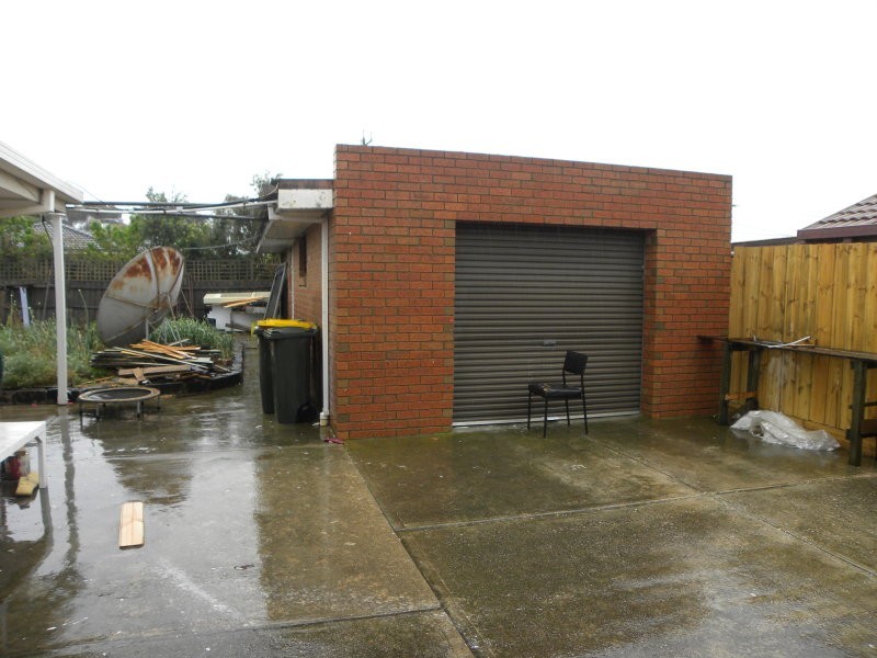 10 Kingfisher Court, Kings Park VIC 3021