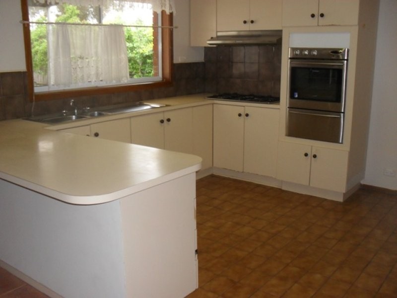 49 Aitken Avenue, Hoppers Crossing VIC 3029