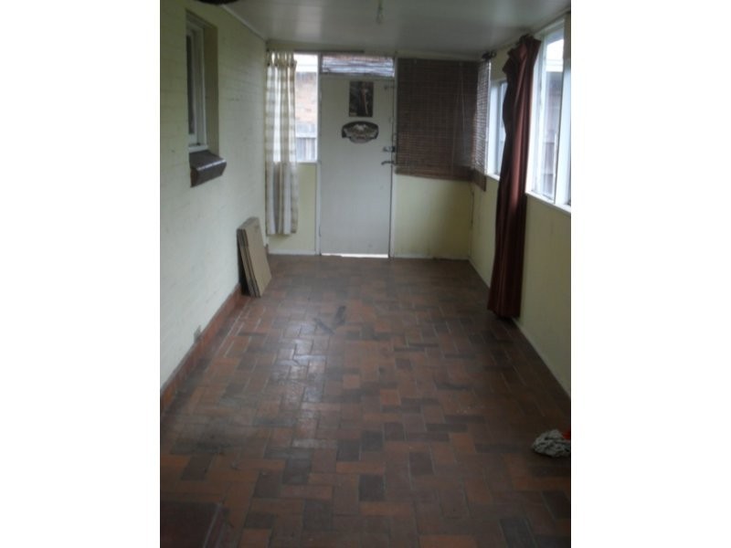 23 Poole Street, Deer Park VIC 3023