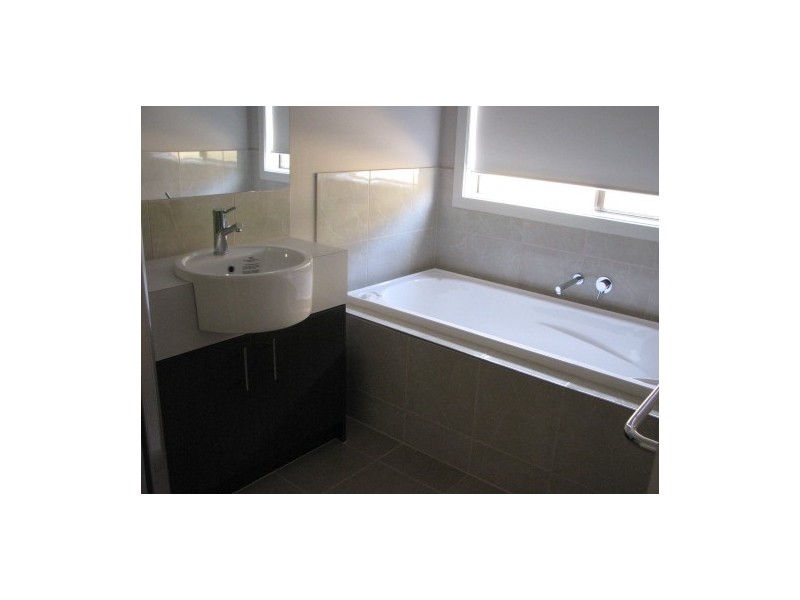 5 Fields Way, Truganina VIC 3029