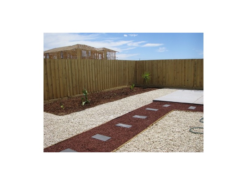 5 Fields Way, Truganina VIC 3029