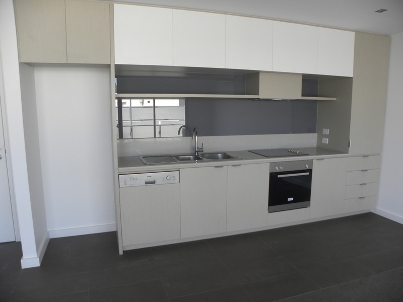 36/44 Eucalyptus Drive, Maidstone VIC 3012
