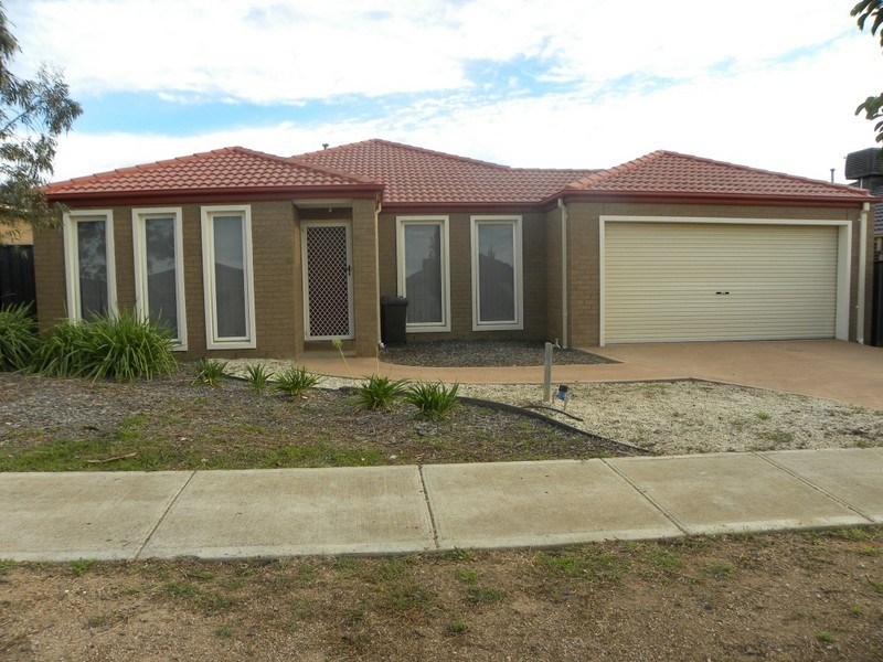 10 Bolton View, Derrimut VIC 3030