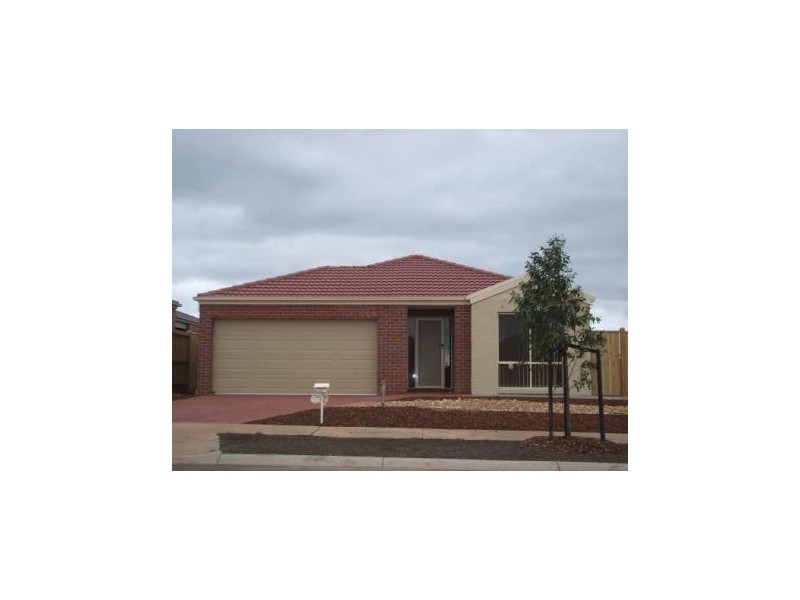 79 Papillion Parade, Tarneit VIC 3029