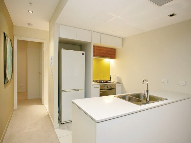 1606/100 Harbour Esplanade, Docklands VIC 3008