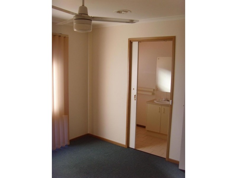 33 Coolabah Cresent, Hoppers Crossing VIC 3029