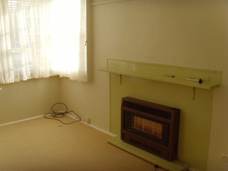 No.8 Curtin Street, Maidstone VIC 3012