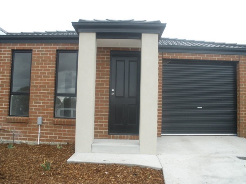 2/61 Honour Avenue, Wyndham Vale VIC 3024