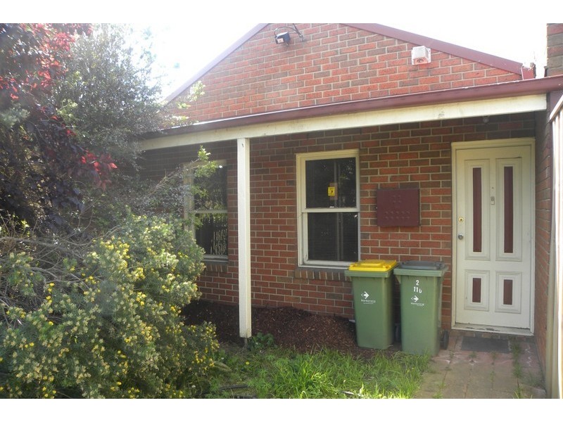 2/110 Ballarat Road, Maidstone VIC 3012