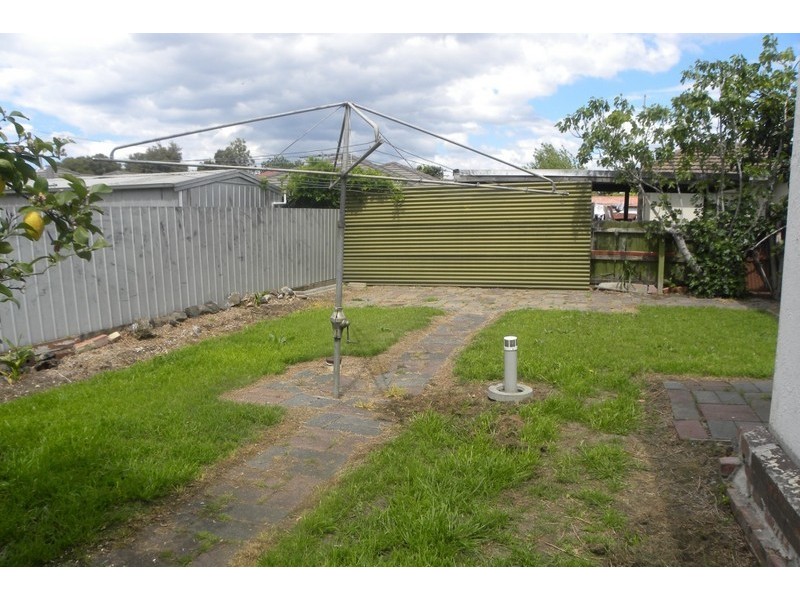 3 Churchill Avenue, Maidstone VIC 3012