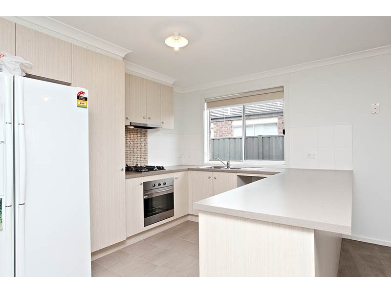 34 Jonah Parade, Deer Park VIC 3023