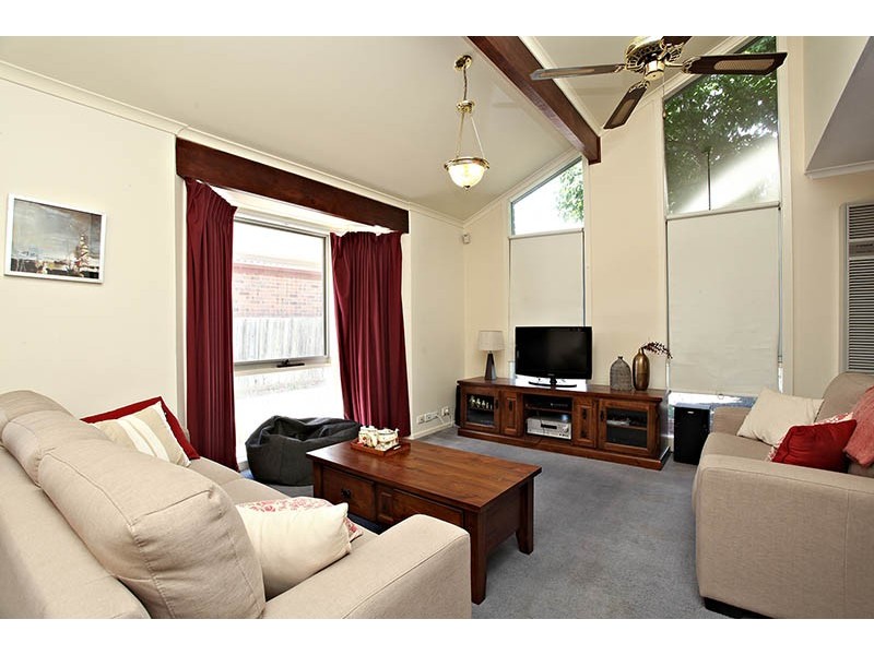 1/23 Symons Avenue, Hoppers Crossing VIC 3029