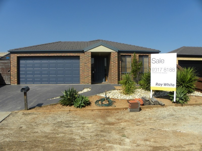 2 Solar Court, Tarneit VIC 3029