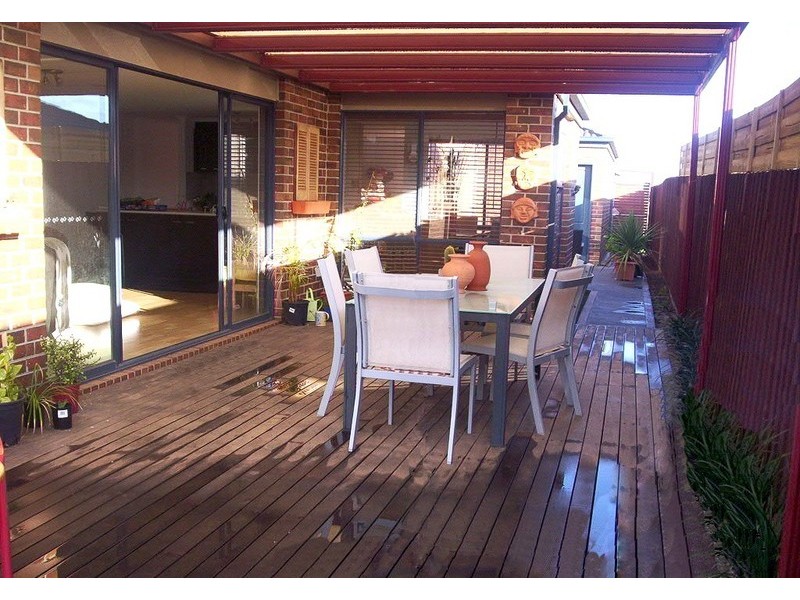 2 Solar Court, Tarneit VIC 3029