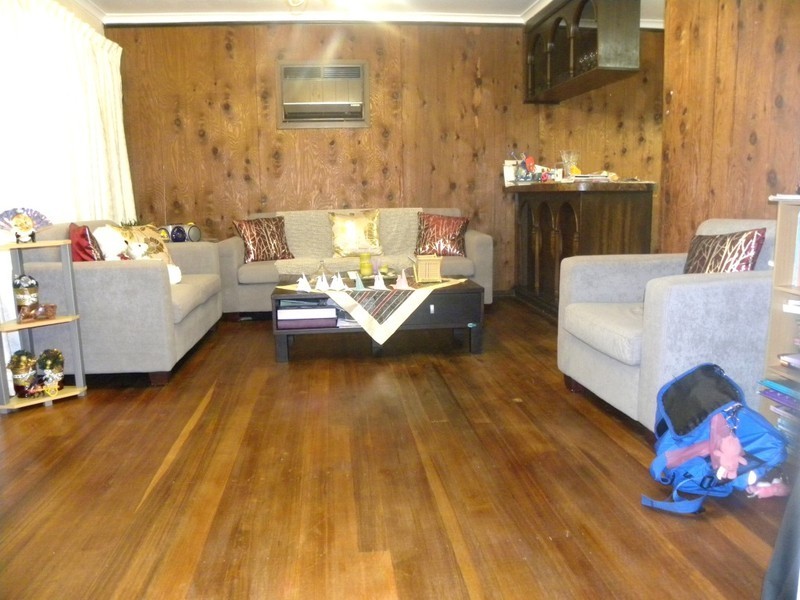 10 Walnut Close, Kings Park VIC 3021