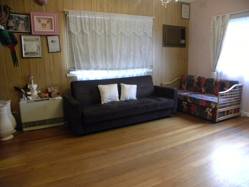 23 Vule Street, St Albans VIC 3021