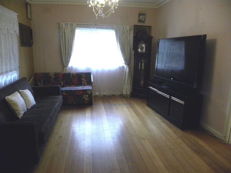 23 Vule Street, St Albans VIC 3021