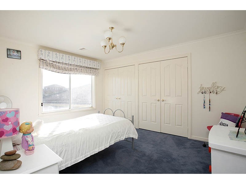 1 Pendragon Crescent, Derrimut VIC 3030