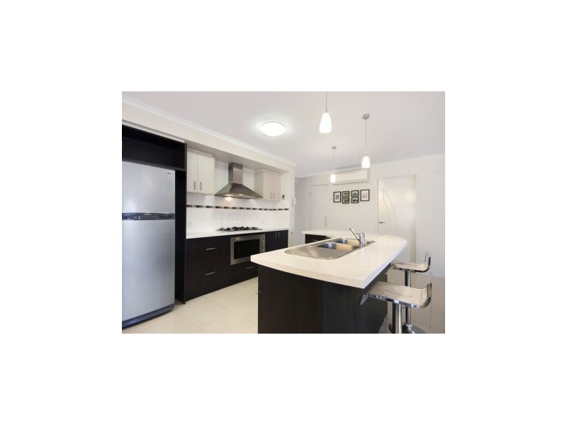 17 Kimberley Road, Cairnlea VIC 3023