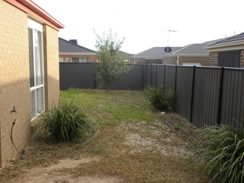 10 Bolton View, Derrimut VIC 3030