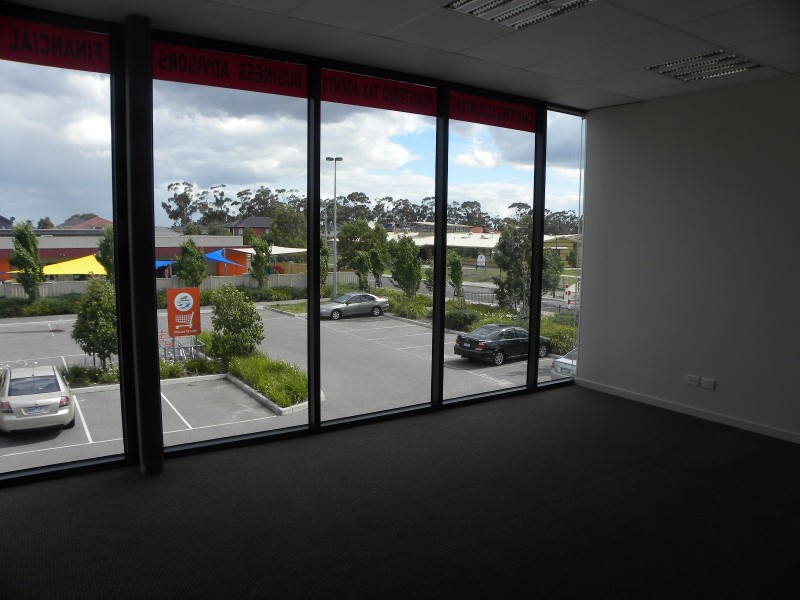 100 Furlong Road, Cairnlea VIC 3023