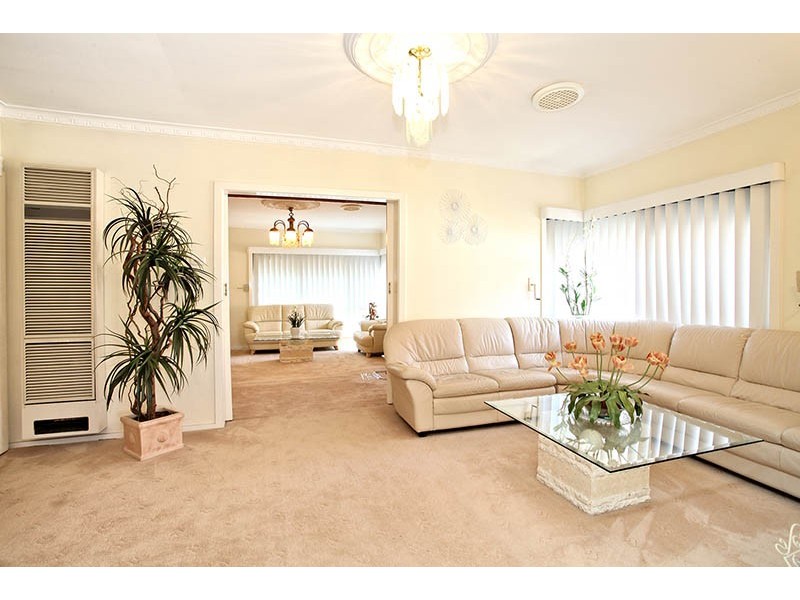 93 Taylors Road, St Albans VIC 3021