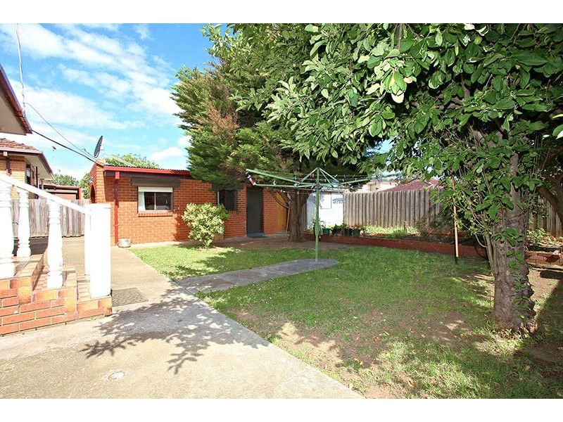 93 Taylors Road, St Albans VIC 3021