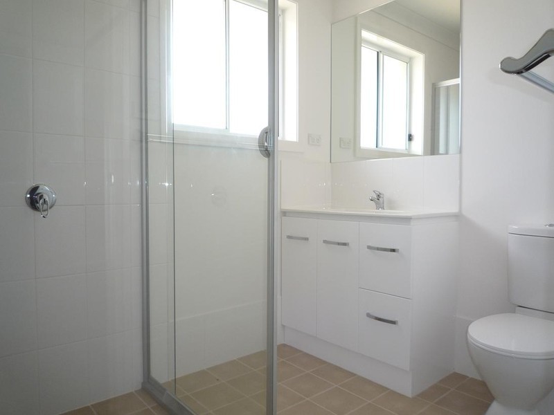 19 Woodbridge Drive, Cameron Park NSW 2285