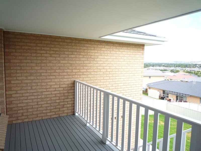 19 Woodbridge Drive, Cameron Park NSW 2285