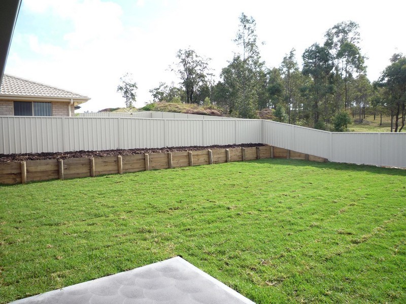 40 Pumphouse Crescent, Rutherford NSW 2320