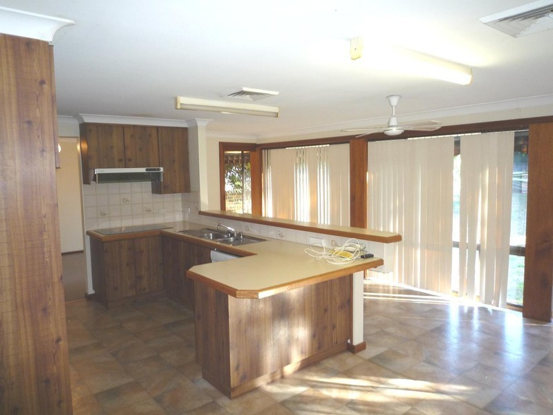 3 Corina Avenue, Bolwarra Heights NSW 2320