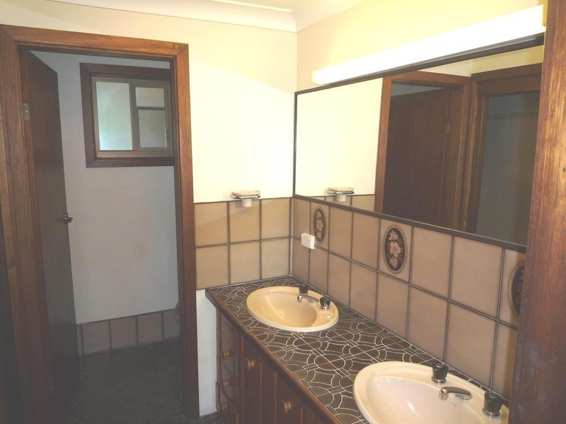 3 Corina Avenue, Bolwarra Heights NSW 2320