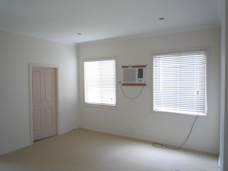 8 Flinders Street, East Maitland NSW 2323