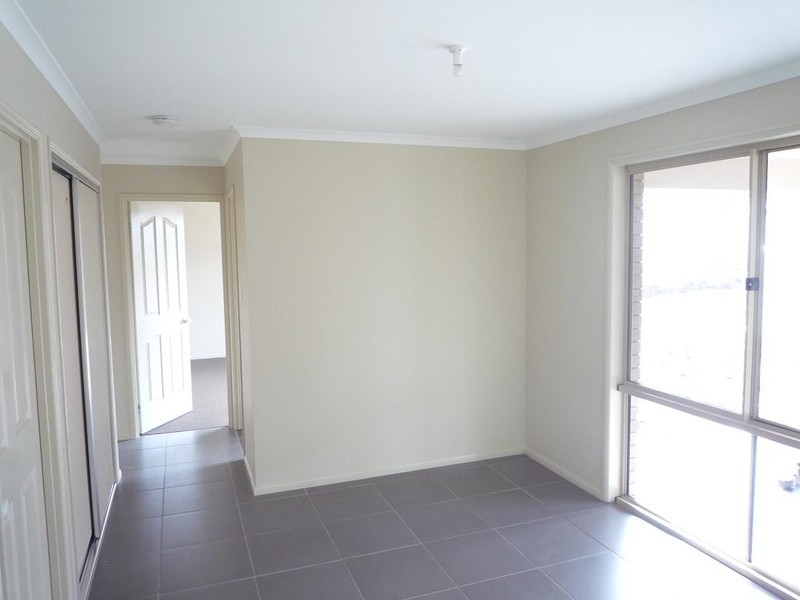 43 McKeachie Drive, Aberglasslyn NSW 2320