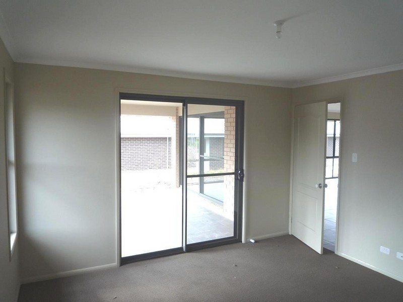45 McKeachie Drive, Aberglasslyn NSW 2320