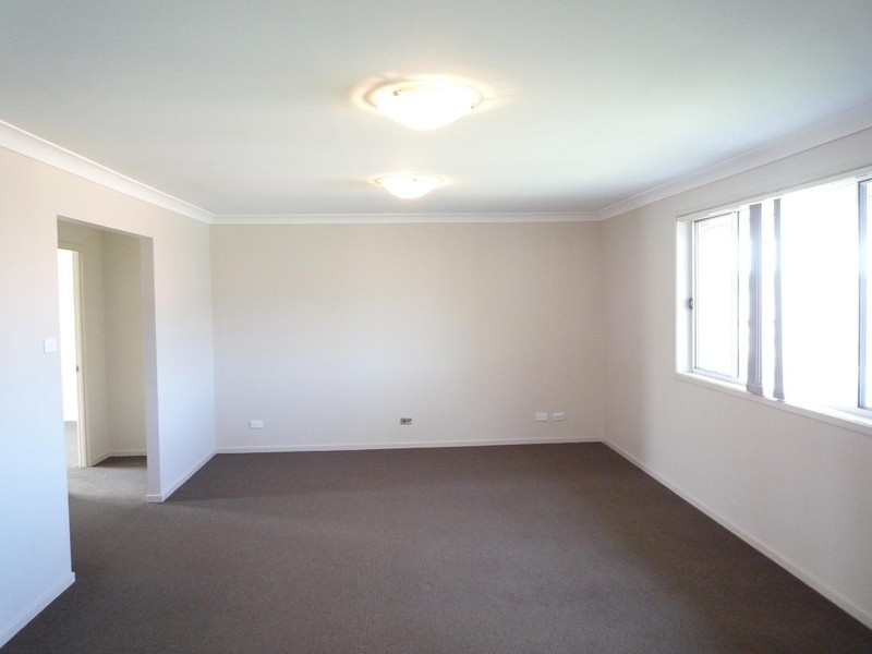 55 Birch Grove, Aberglasslyn NSW 2320