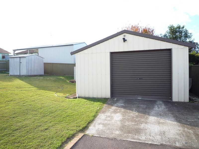 11 Greta Street, Telarah NSW 2320