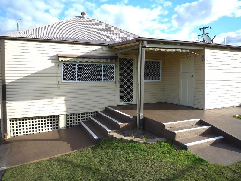 11 Greta Street, Telarah NSW 2320