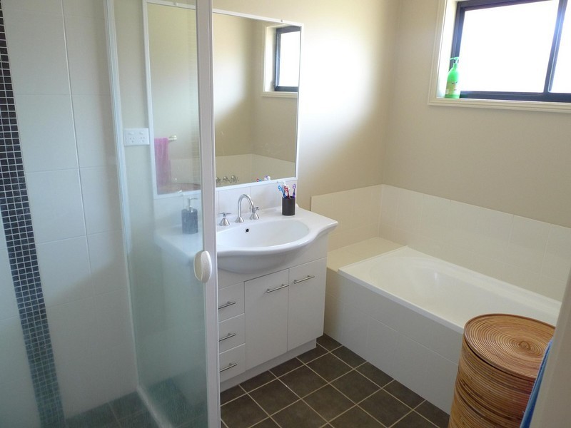 228 Denton Park Drive, Aberglasslyn NSW 2320