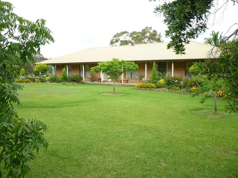 85 Old North Road, Farley NSW 2320