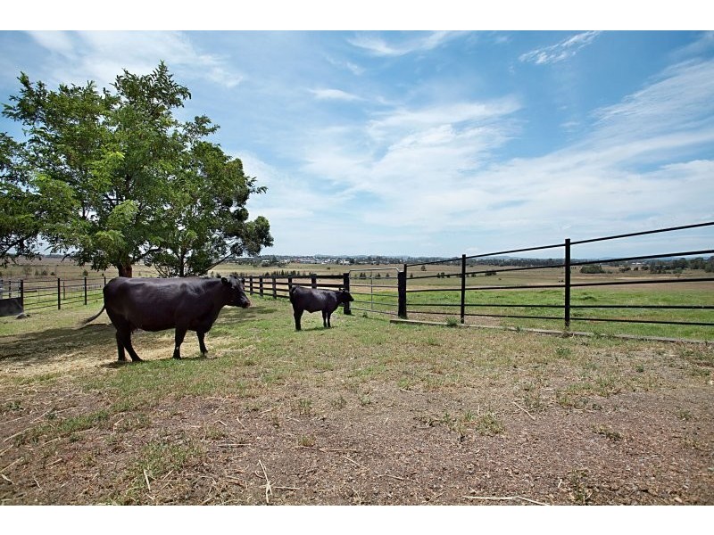 138 Cessnock Road, Maitland NSW 2320