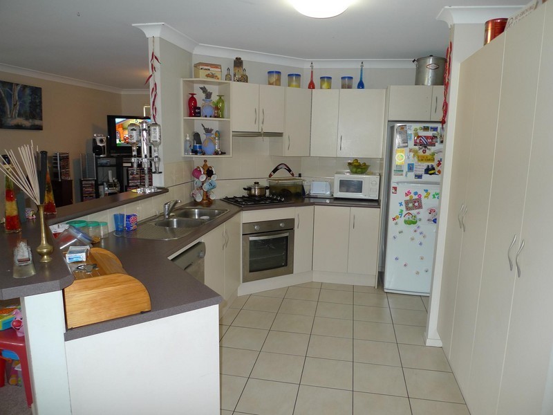 14 Diamond Circuit, Rutherford NSW 2320