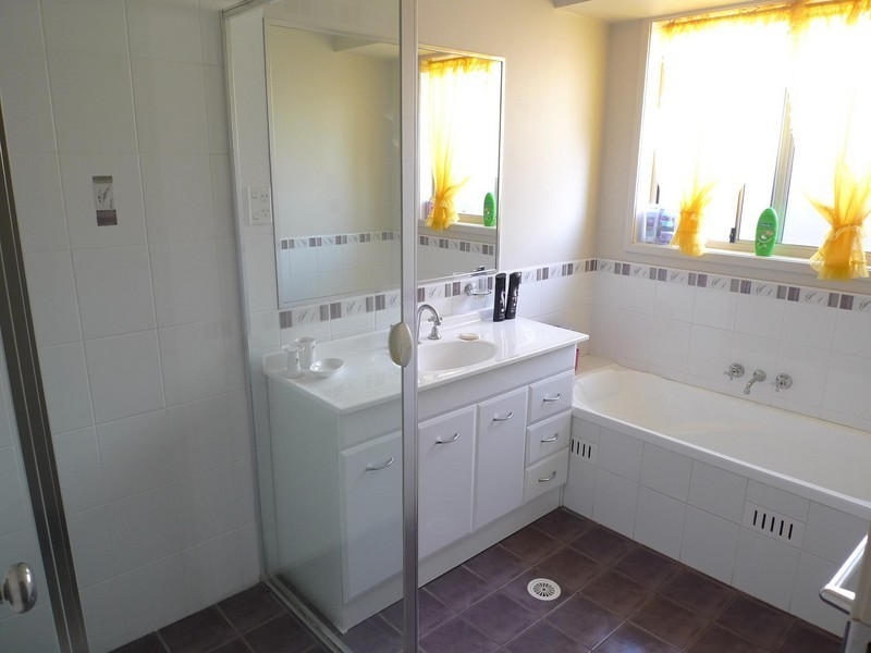 14 Diamond Circuit, Rutherford NSW 2320