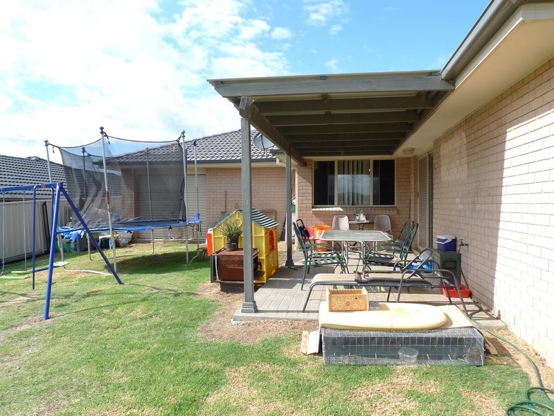 14 Diamond Circuit, Rutherford NSW 2320