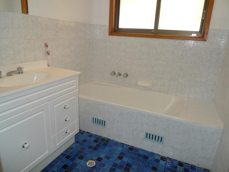 13 Houston Avenue, Tenambit NSW 2323