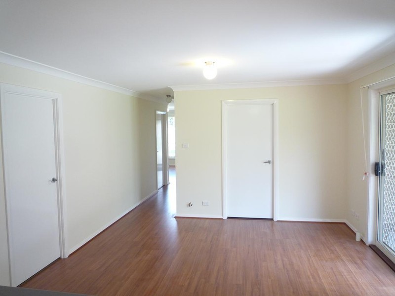 6 Nicholas Close, Cameron Park NSW 2285