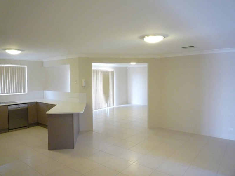 84A Forbes Crescent, Cliftleigh NSW 2321