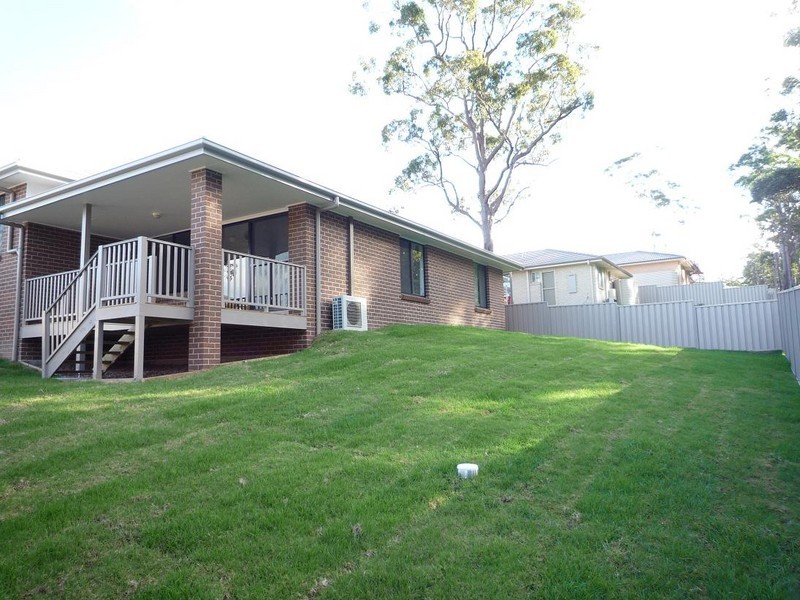 6 Graysynd Circuit, Cameron Park NSW 2285